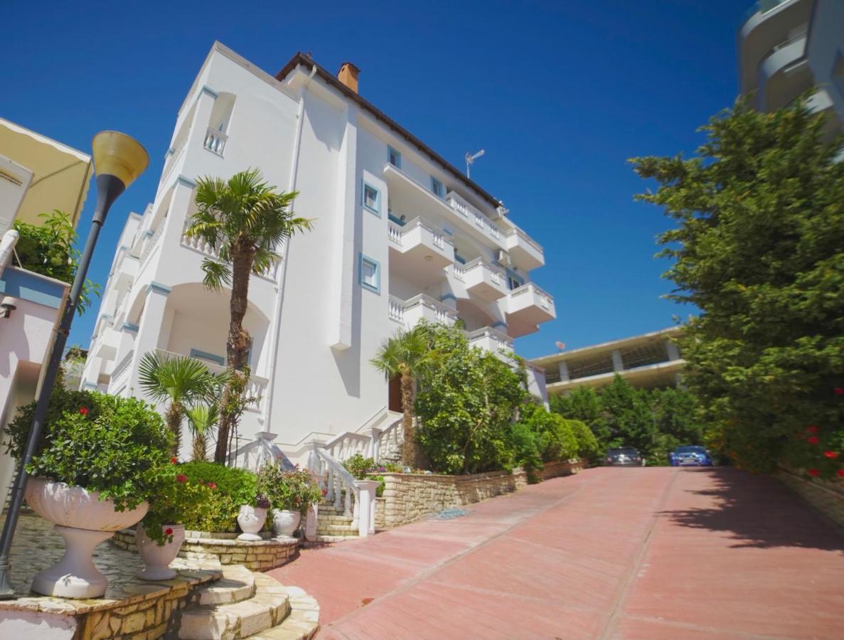 Hotel Serxho Sarandë Buitenkant foto