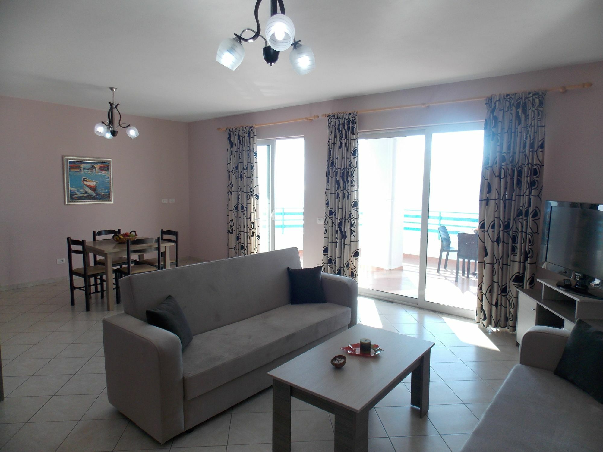 Hotel Serxho Sarandë Buitenkant foto