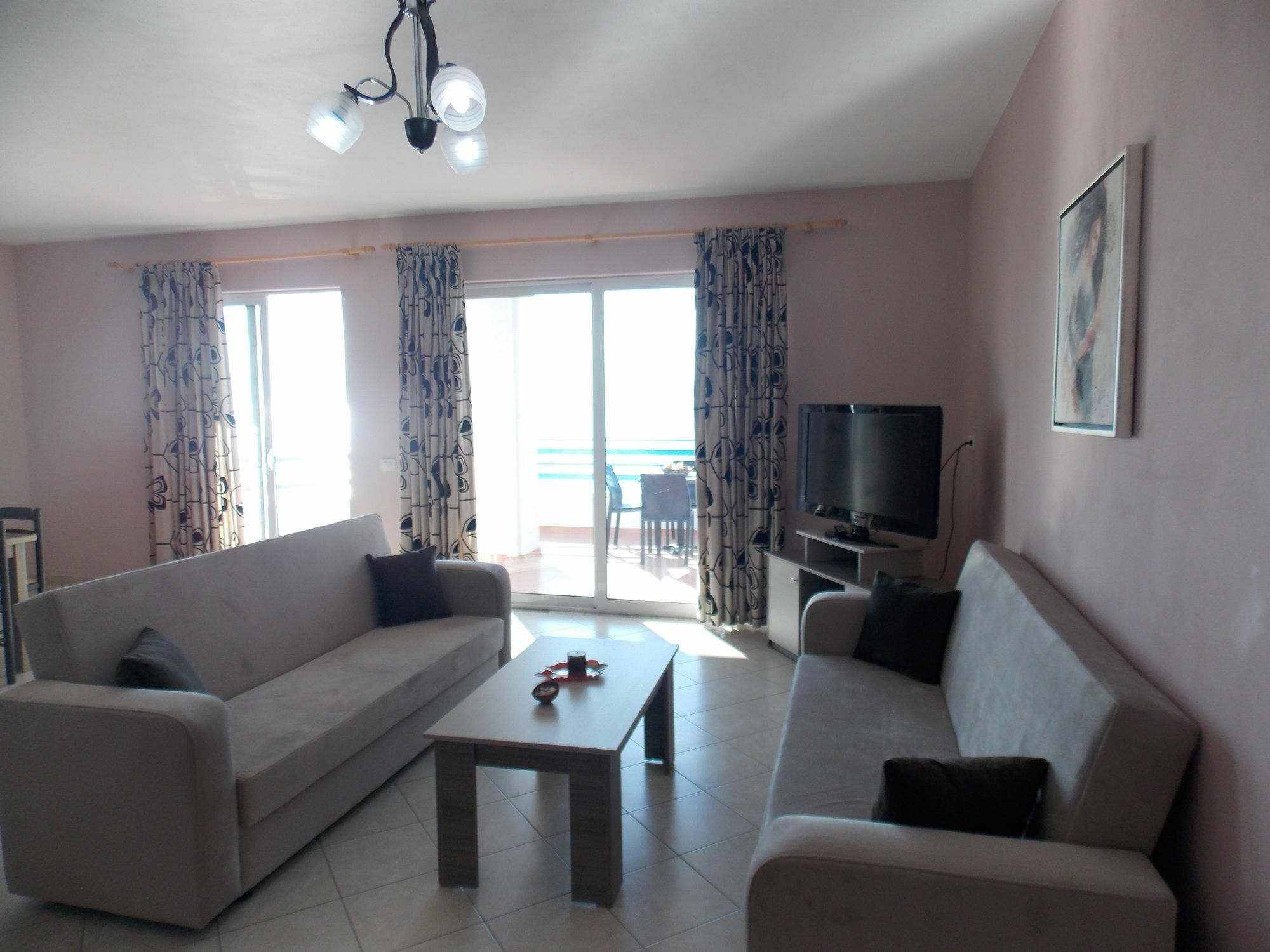 Hotel Serxho Sarandë Buitenkant foto