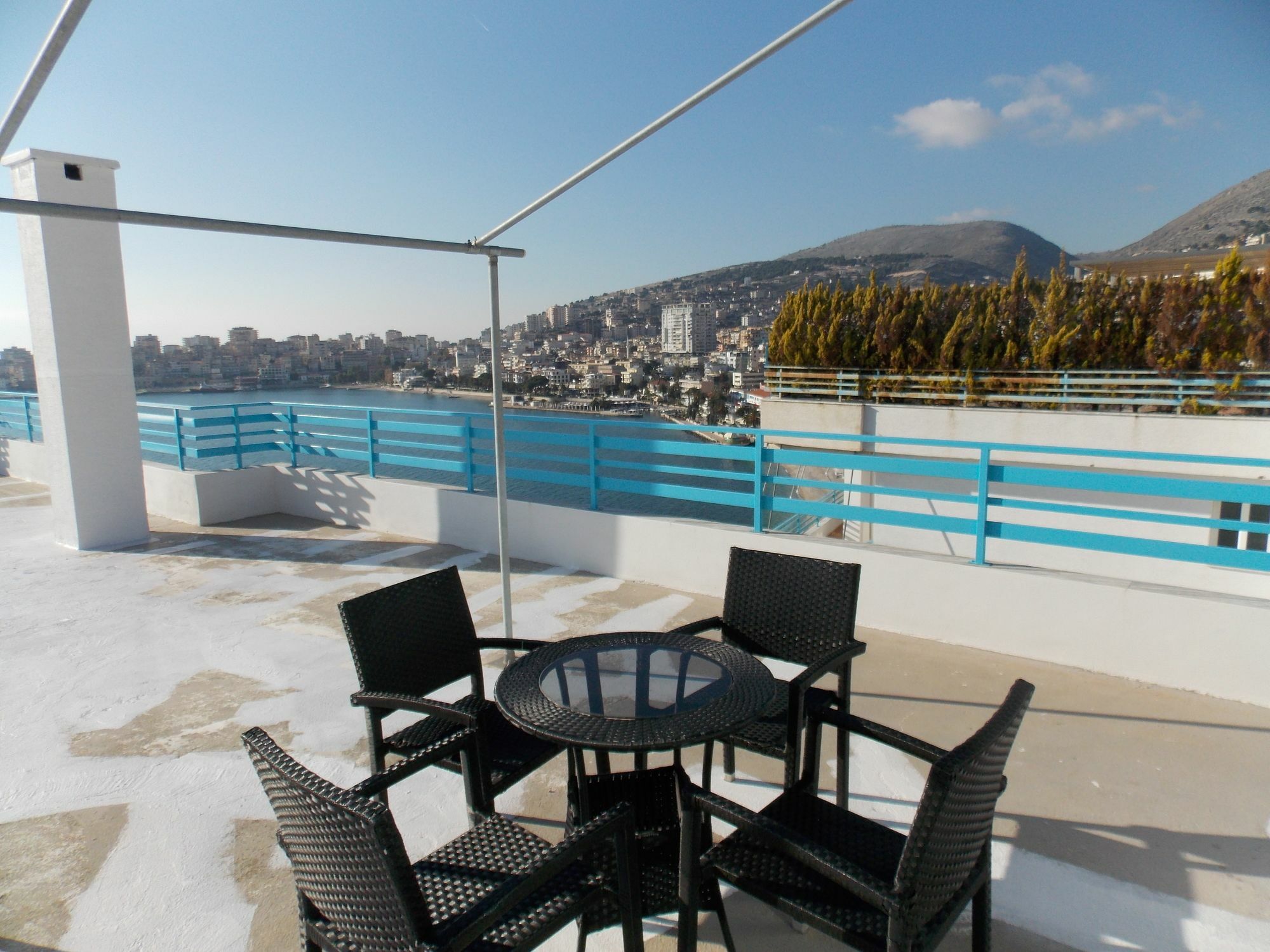 Hotel Serxho Sarandë Buitenkant foto